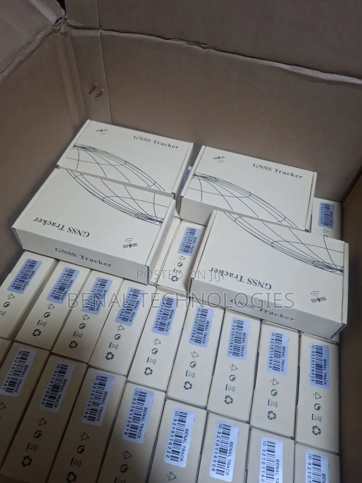 Universal Automotive GPS Tracking for Fleet Units