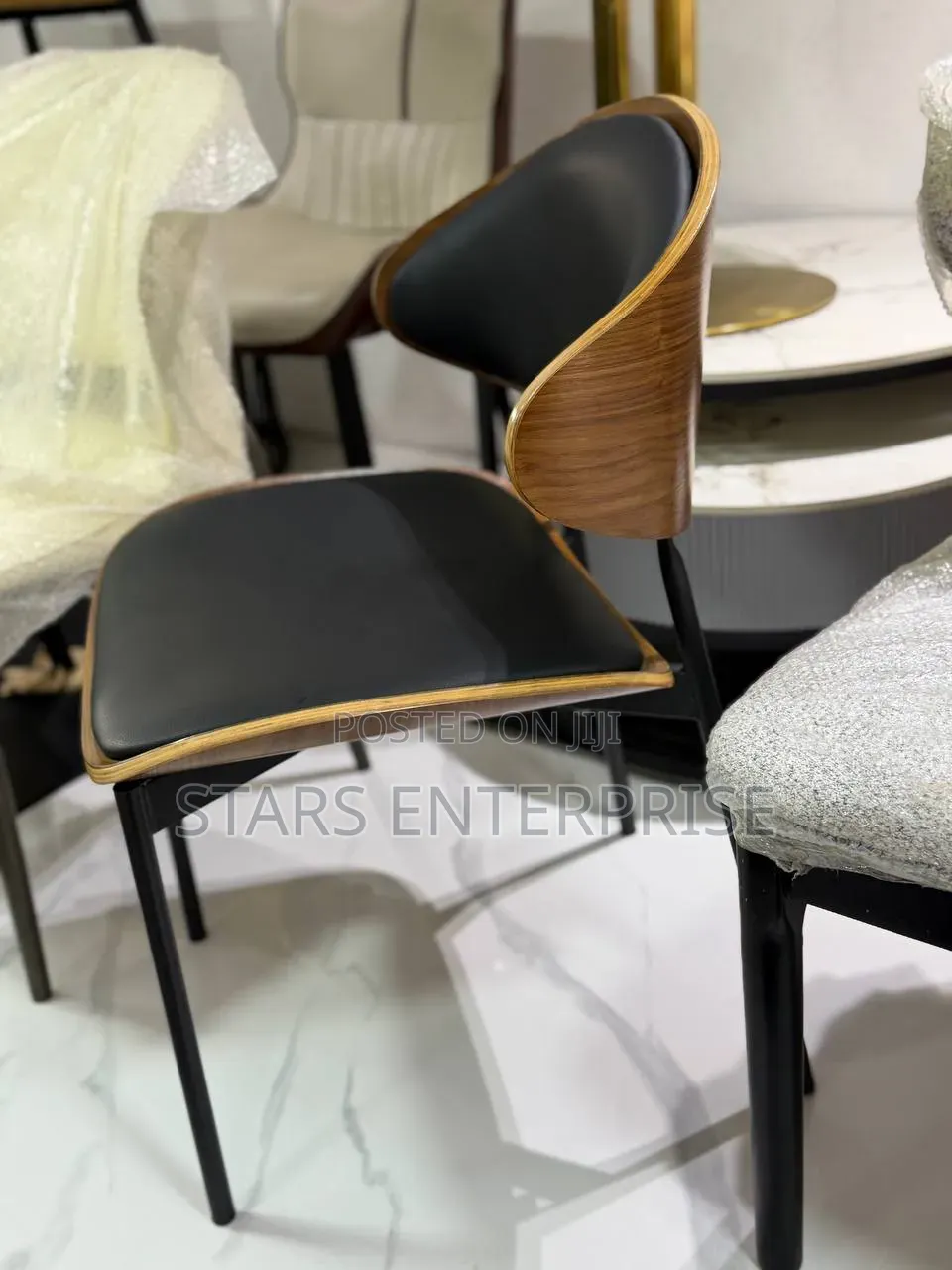 Dining Chair / Morden Restaurants Chair.