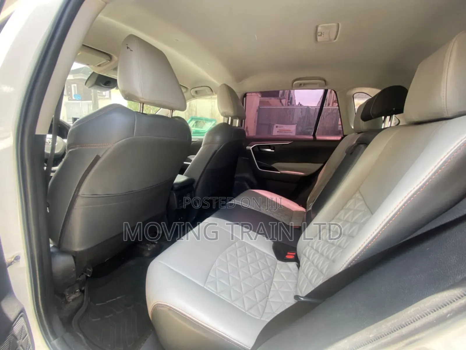 Toyota RAV4 2020 White