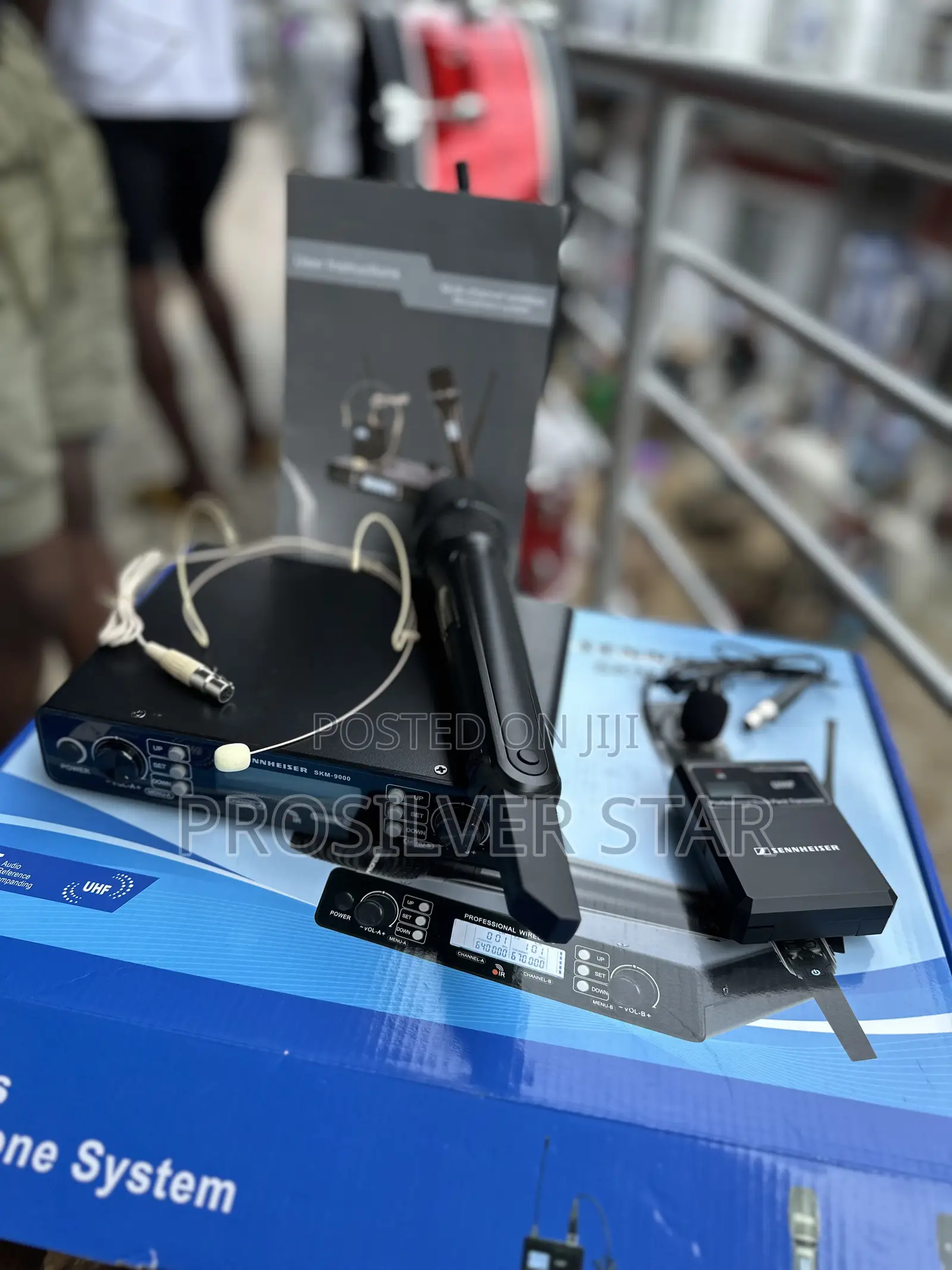 Sennheiser SKM-9000 Professional Wireless Microphone System