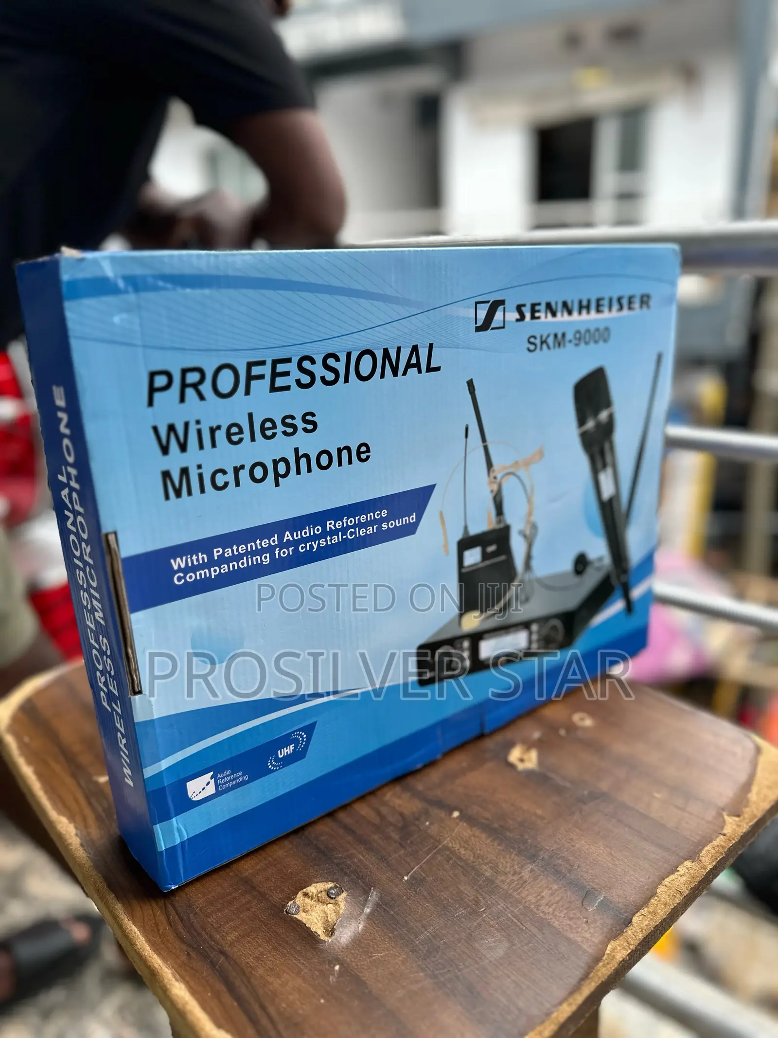 Sennheiser SKM-9000 Professional Wireless Microphone System