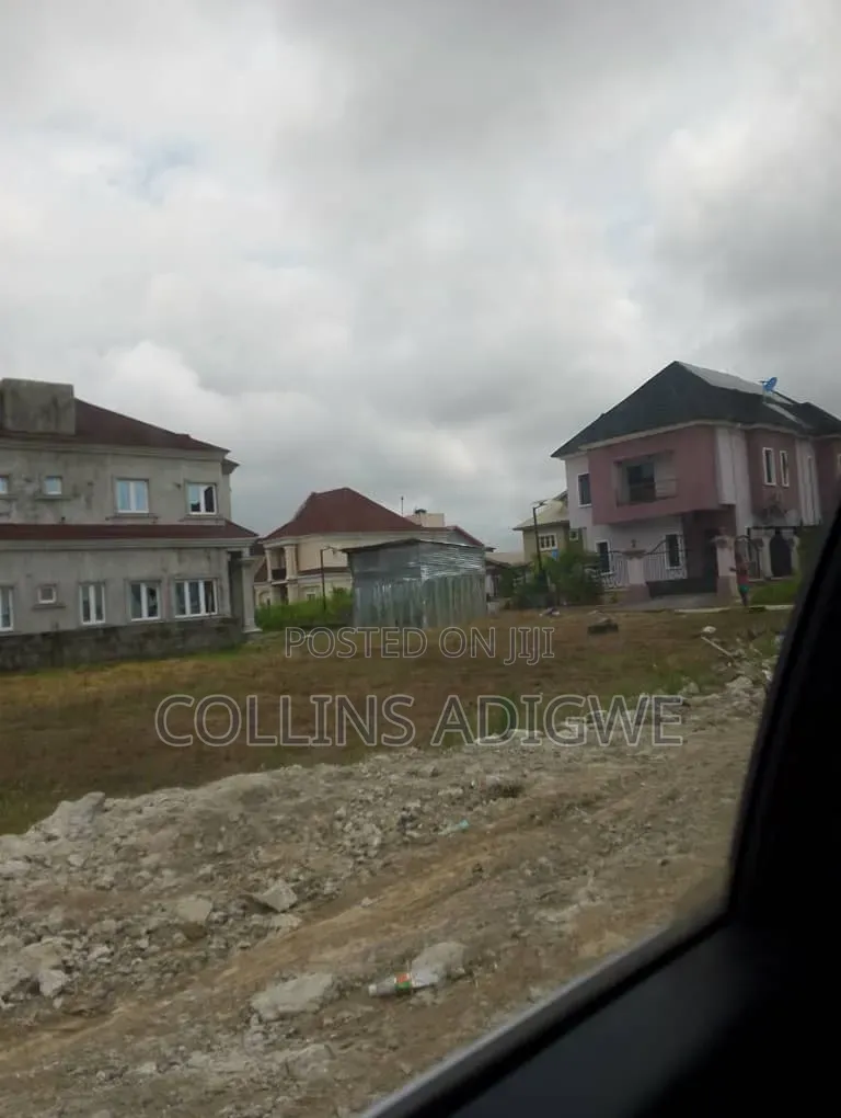 800sqm Corner Peace Land