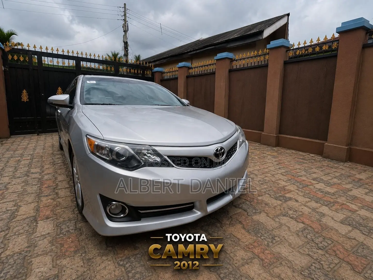 Toyota Camry SE 4dr Sedan (2.5L 4cyl 6A) 2012 Silver