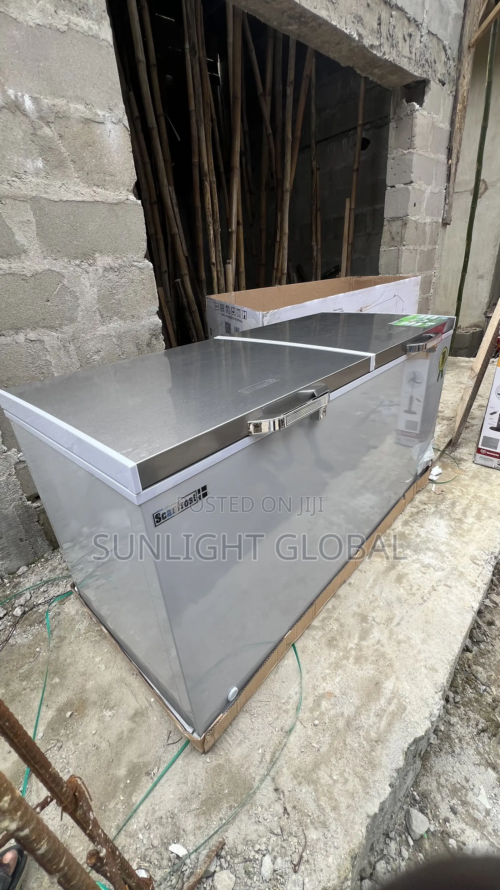 Scanfrost SFL500 Inverter Chest Freezer