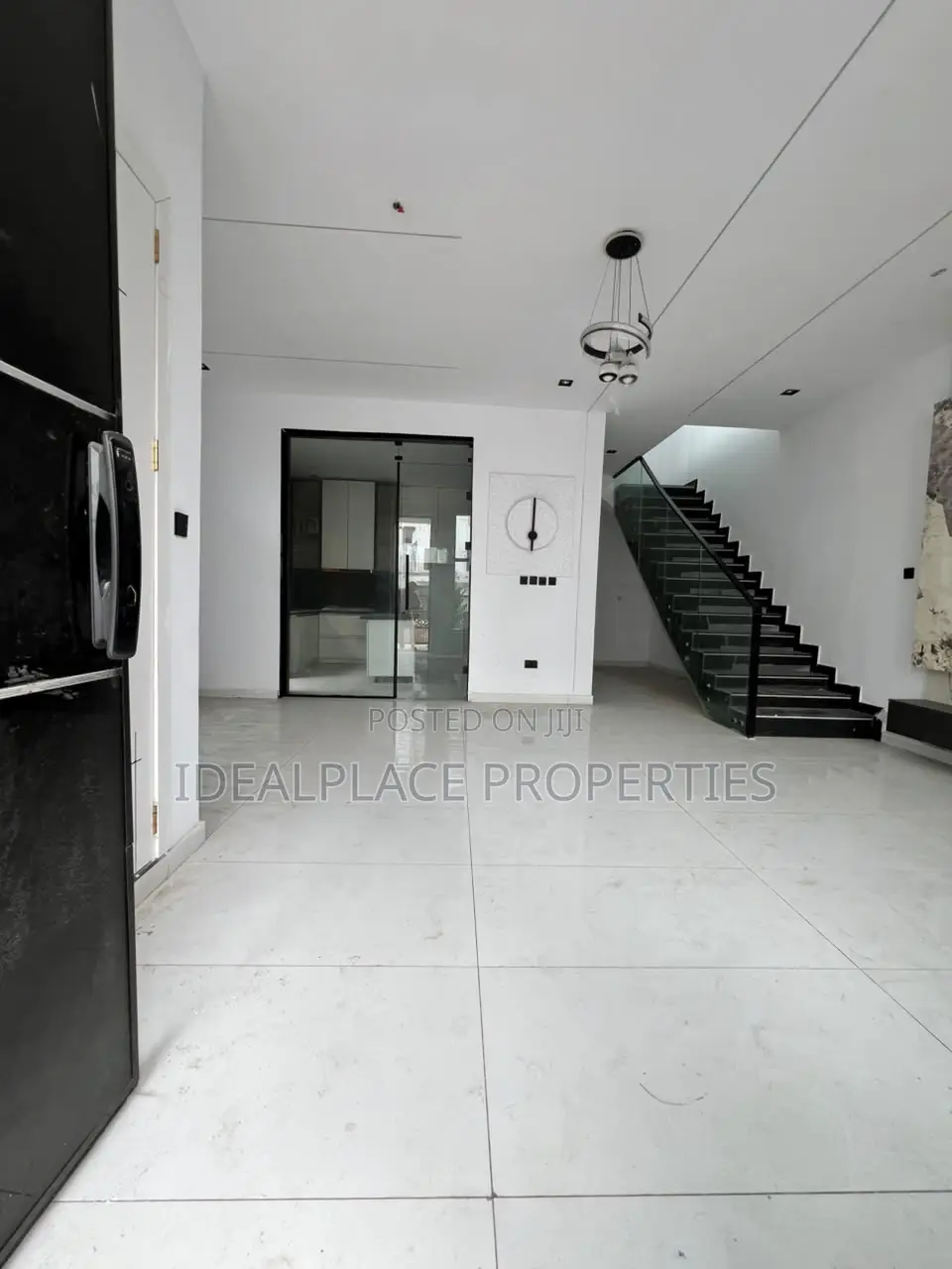 4bdrm Duplex in Ikota for sale