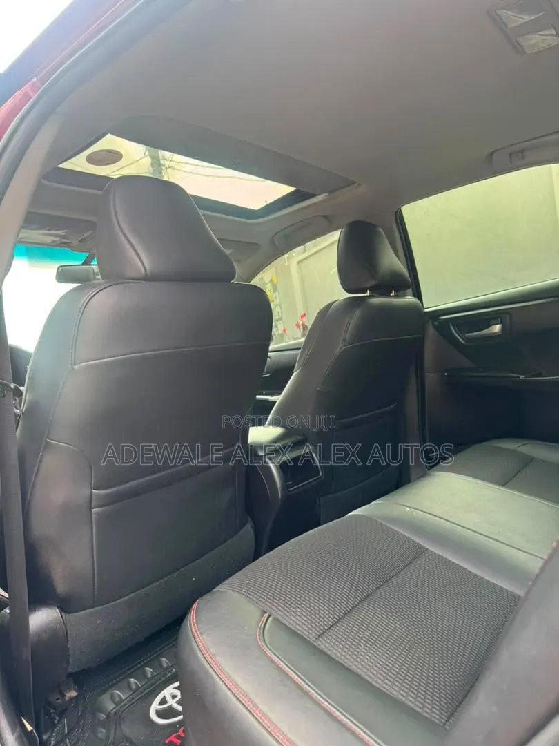 Toyota Camry 2016 Burgundy