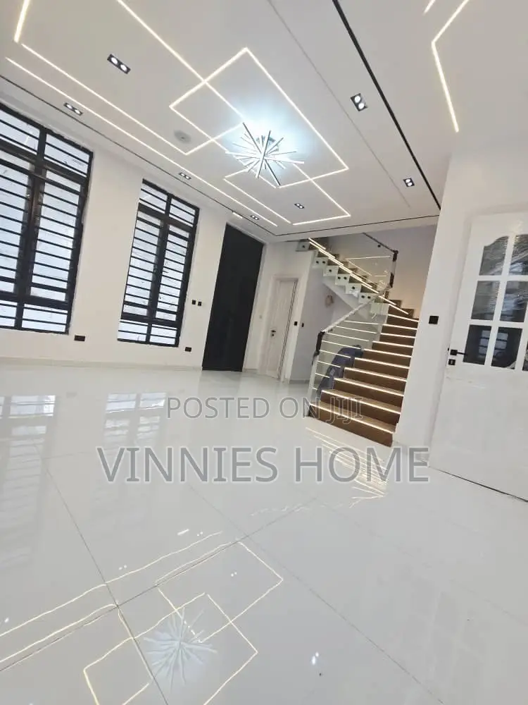 3bdrm Duplex in Oral Estate, Lekki Phase 2 for sale