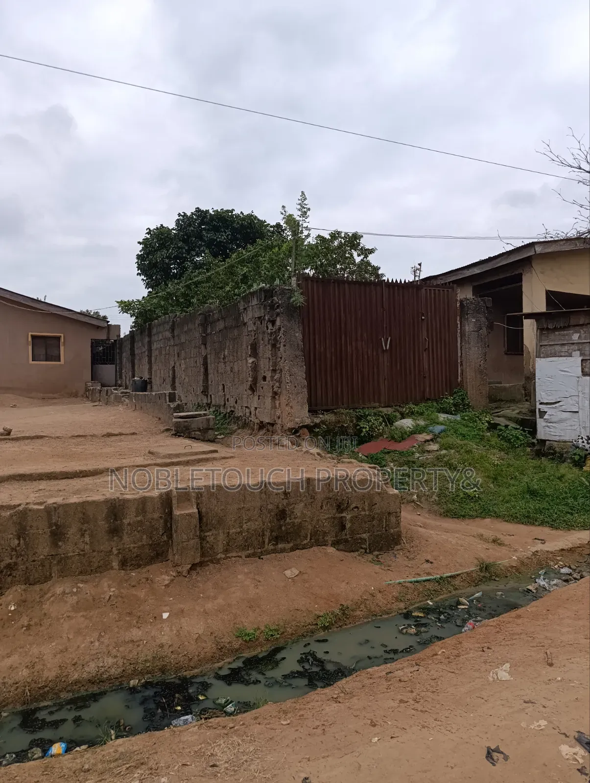 2bdrm Bungalow in Bolurunpelu Street, College for sale