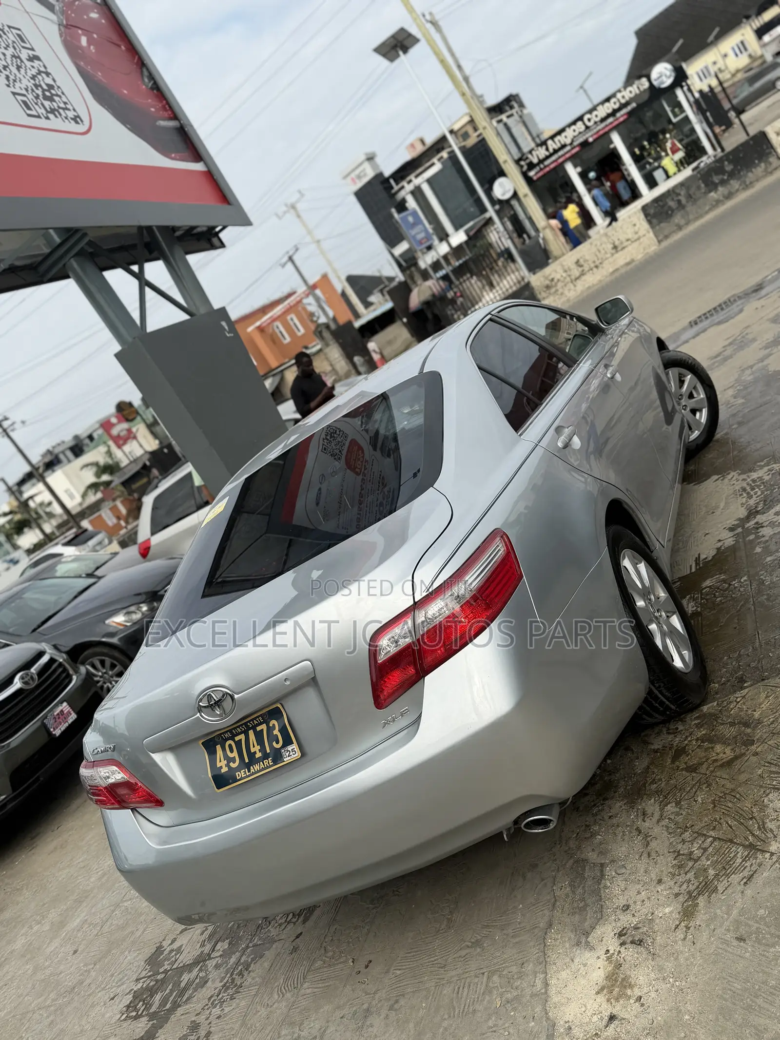 Toyota Camry XLE 4dr Sedan (2.4L 4cyl 5A) 2007 Silver