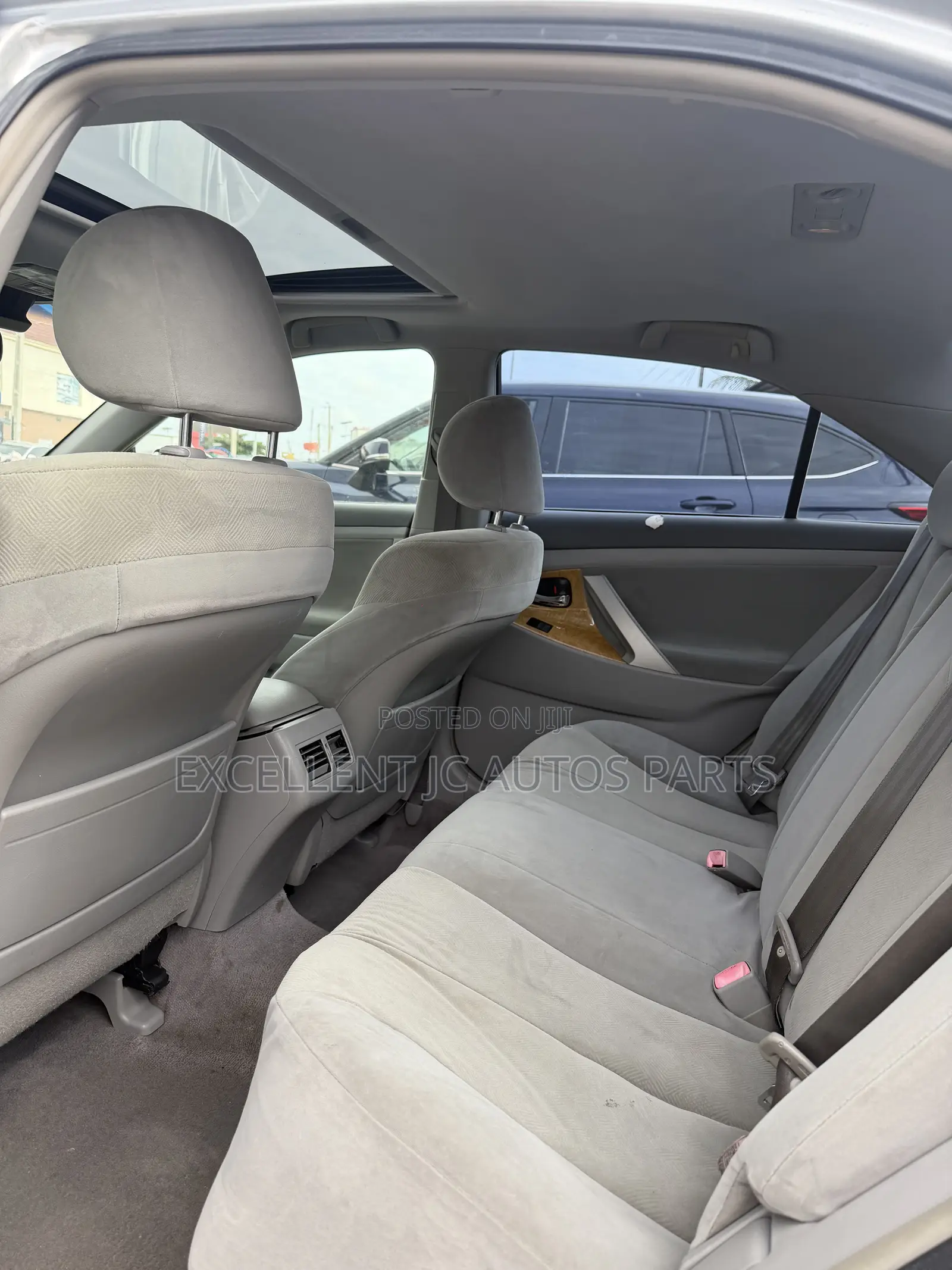 Toyota Camry XLE 4dr Sedan (2.4L 4cyl 5A) 2007 Silver