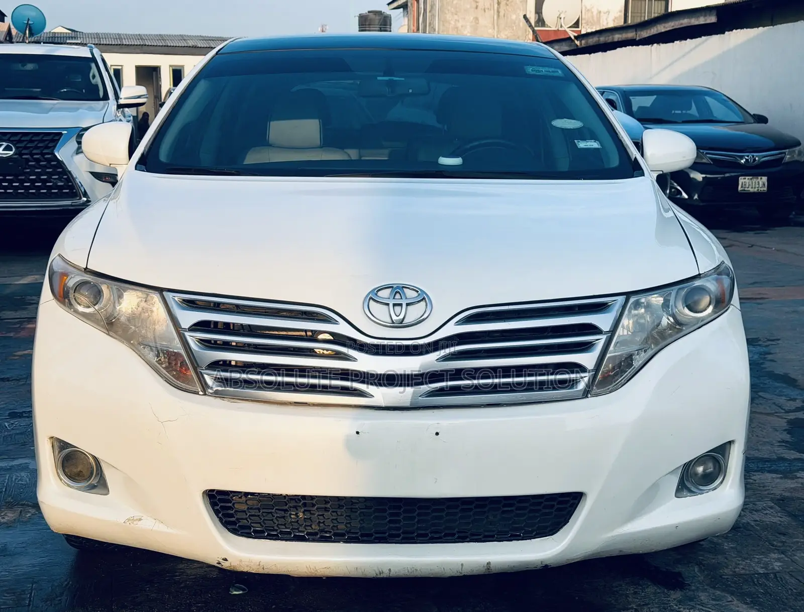 Toyota Venza AWD 2010 White