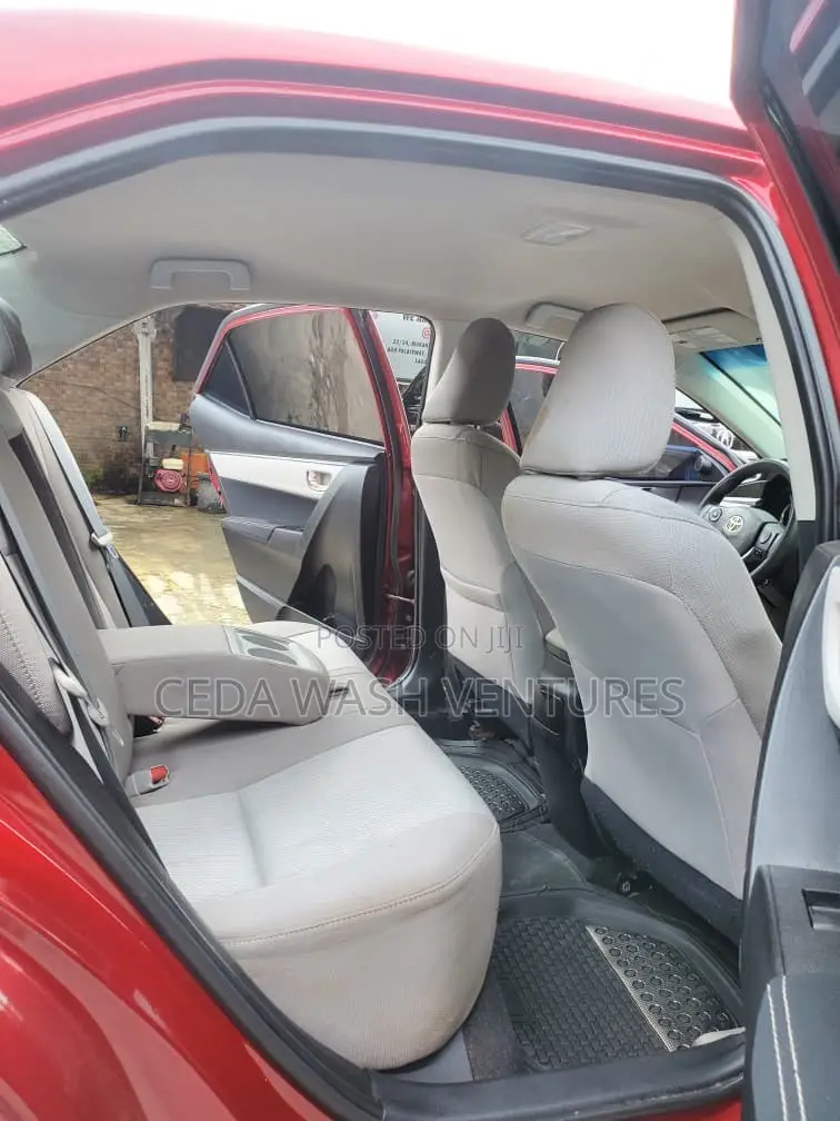 Toyota Corolla S Plus 4dr Sedan (1.8L 4cyl CVT) 2016 Red