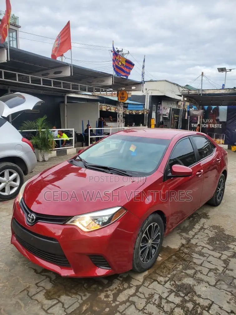 Toyota Corolla S Plus 4dr Sedan (1.8L 4cyl CVT) 2016 Red