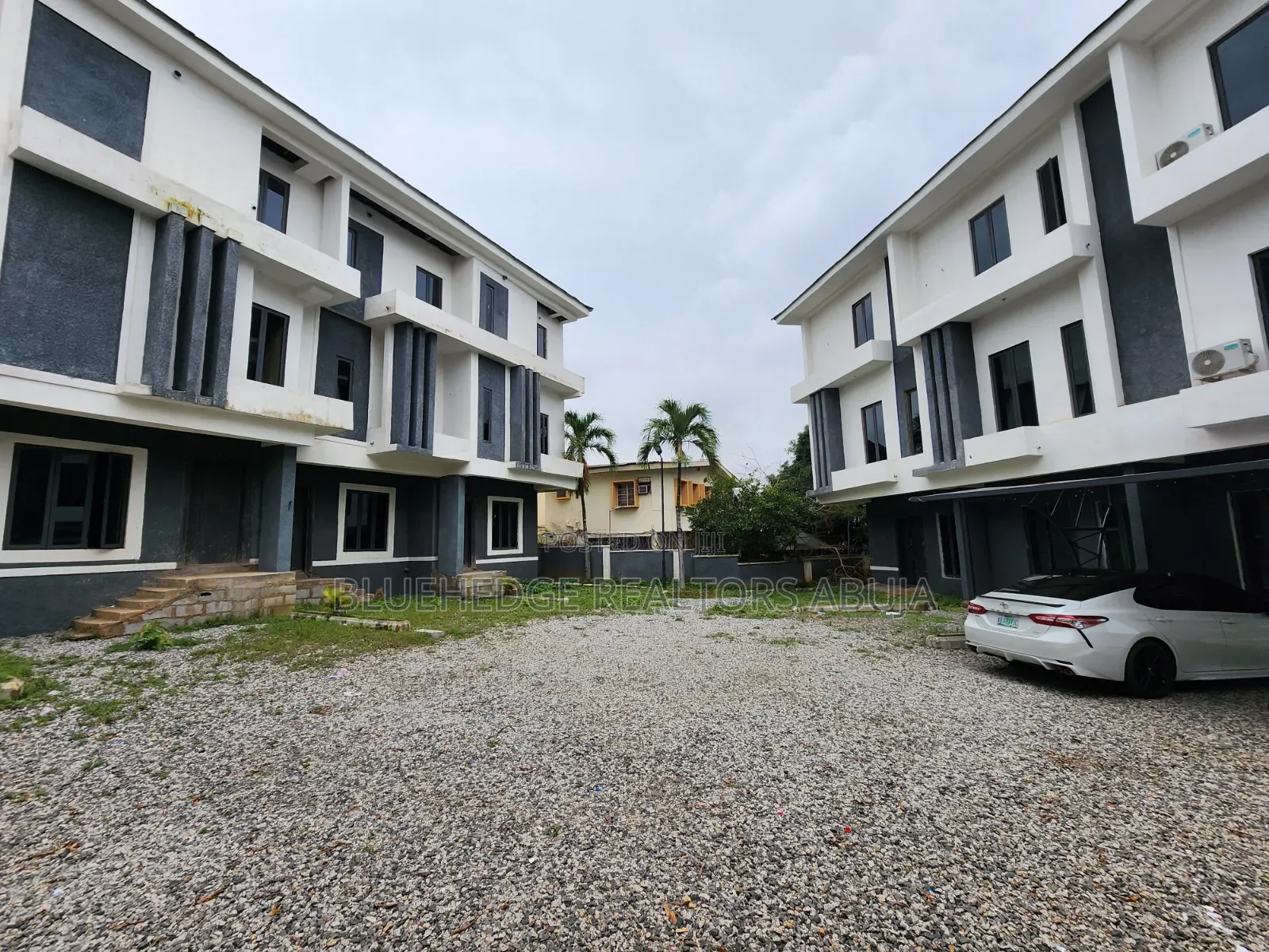 4bdrm Duplex in Zone 5 / Wuse for sale