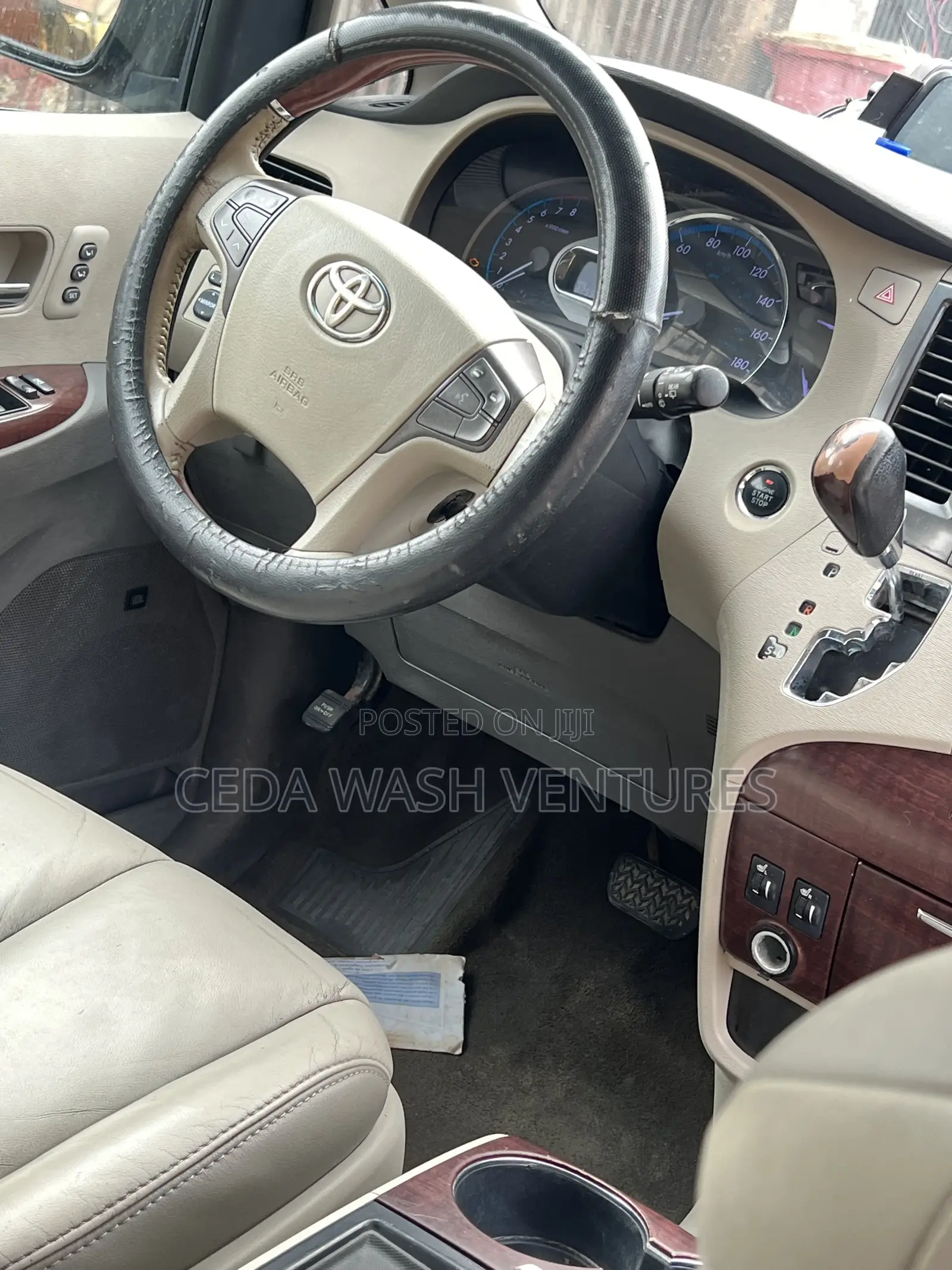 Toyota Sienna Limited 7 Passenger 2011 Red