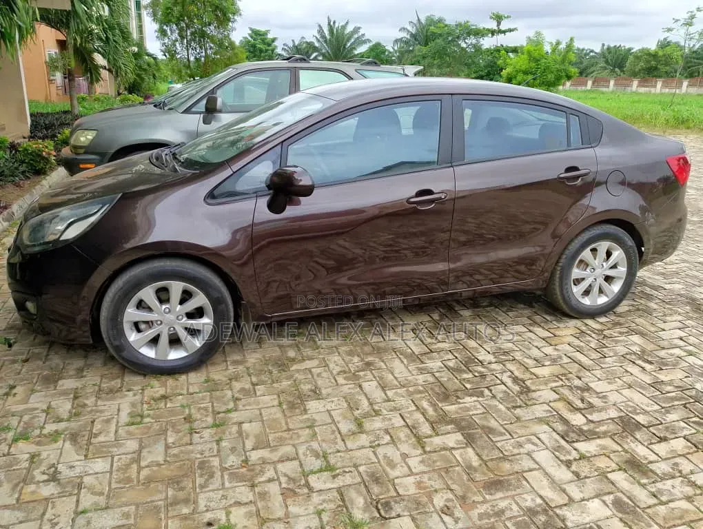 Kia Rio 2014 Brown