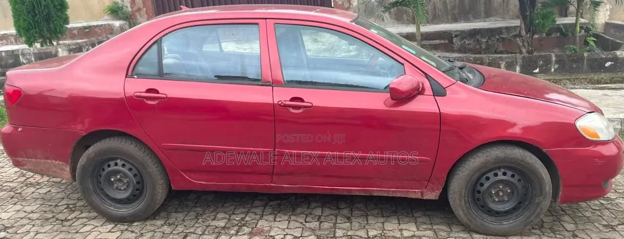 Toyota Corolla 2004 Red