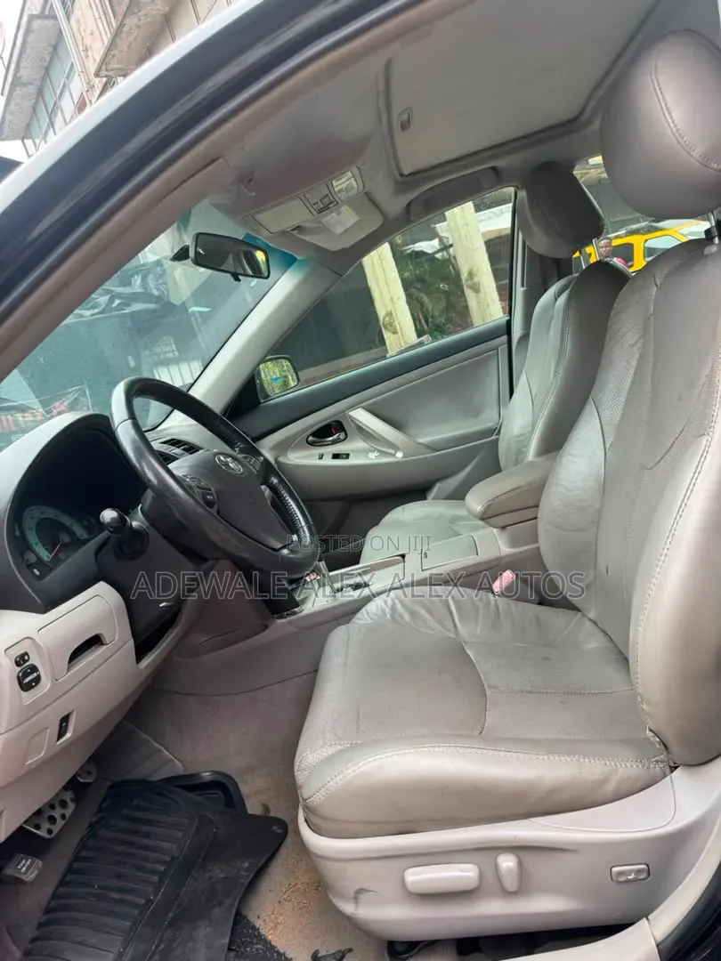 Toyota Camry 2011 Black