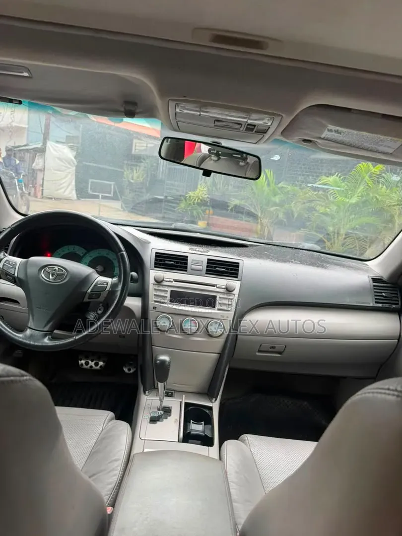 Toyota Camry 2011 Black