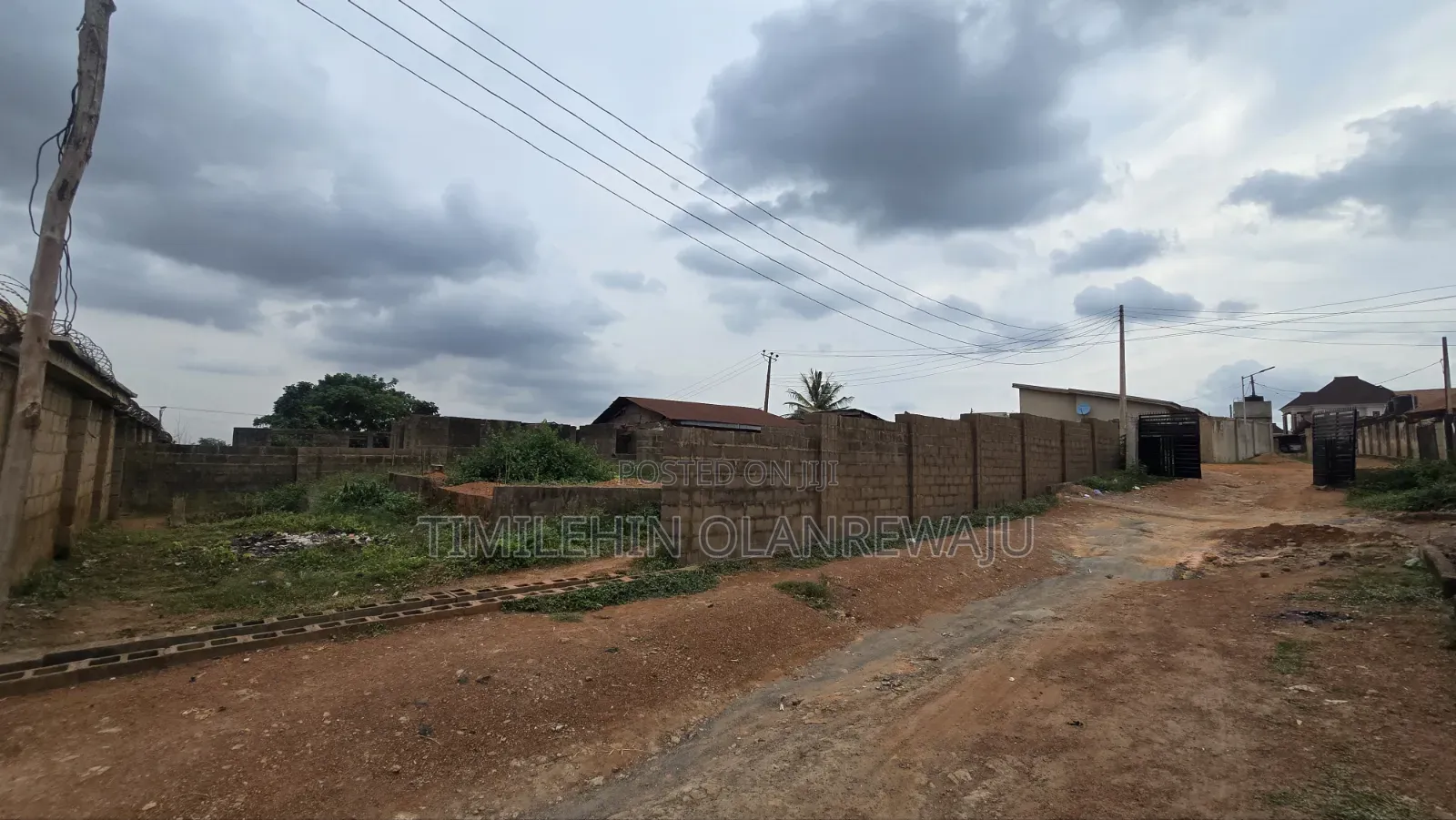 A Full Plot of Land at Akobo Ibadan.