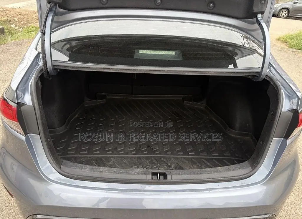 Toyota Corolla SE 2020 Gray