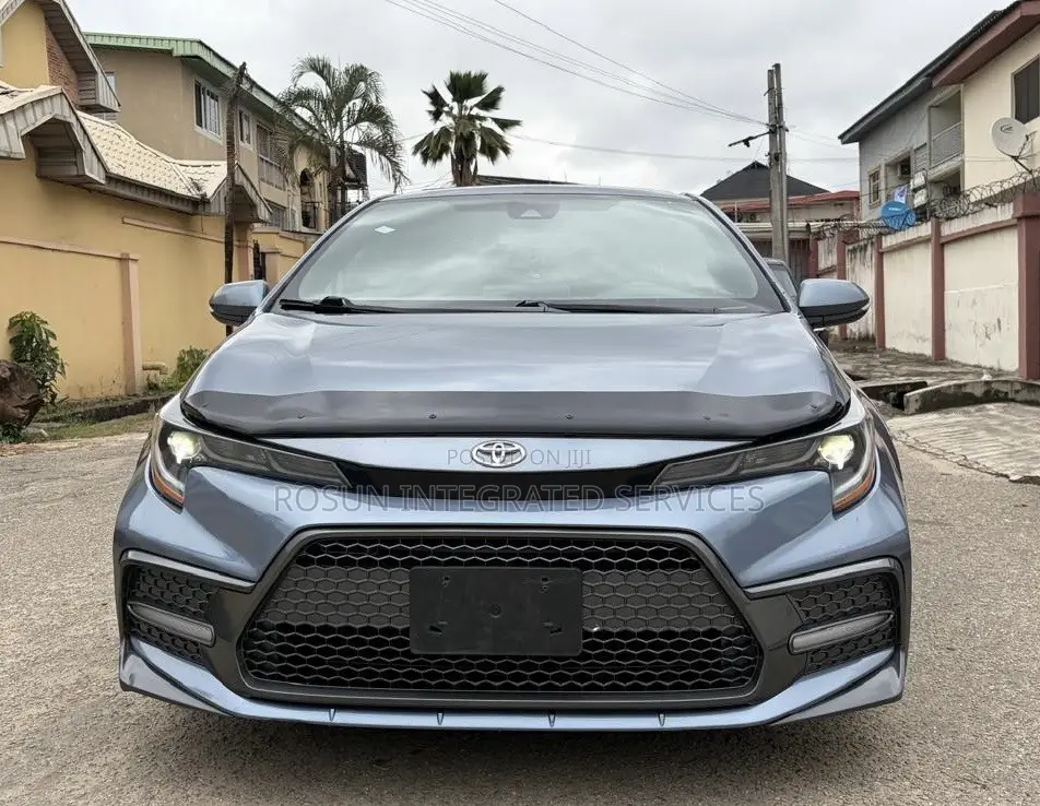 Toyota Corolla SE 2020 Gray