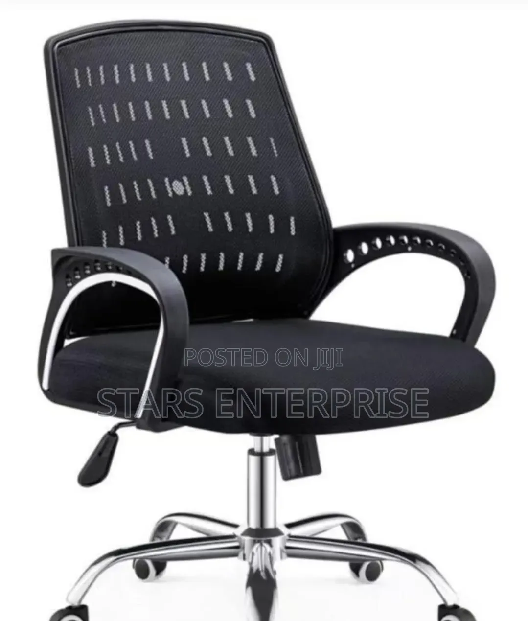 Swivel Chair / Modern Chair.