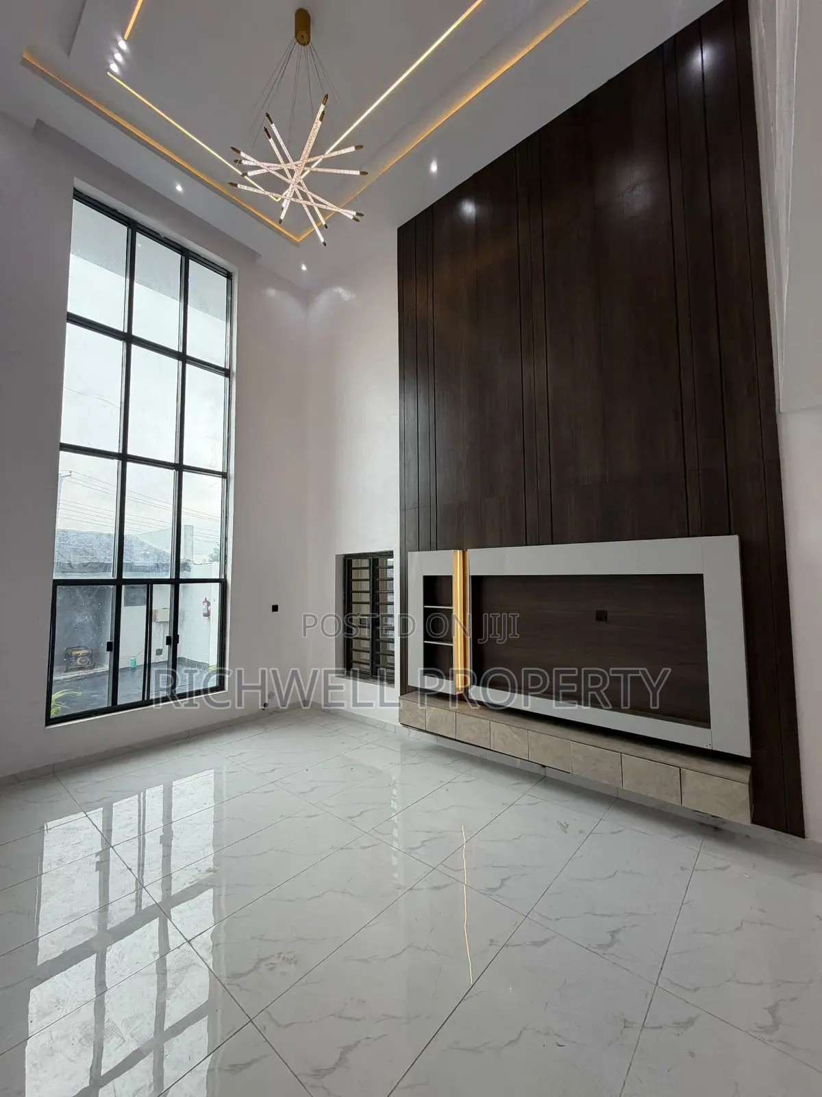 4bdrm Duplex in Carlton Gate Estates, Akobo for sale