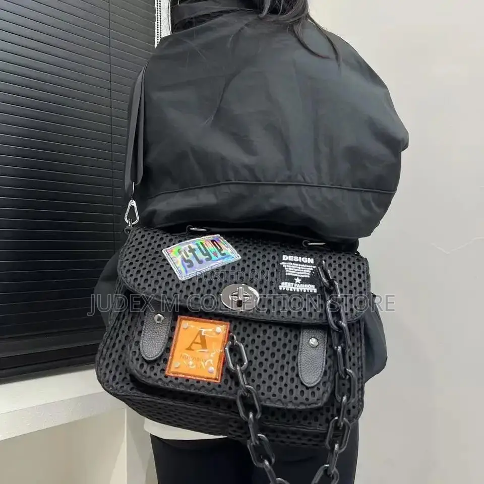 Graffiti Men Le Cagole Crossbody Bag