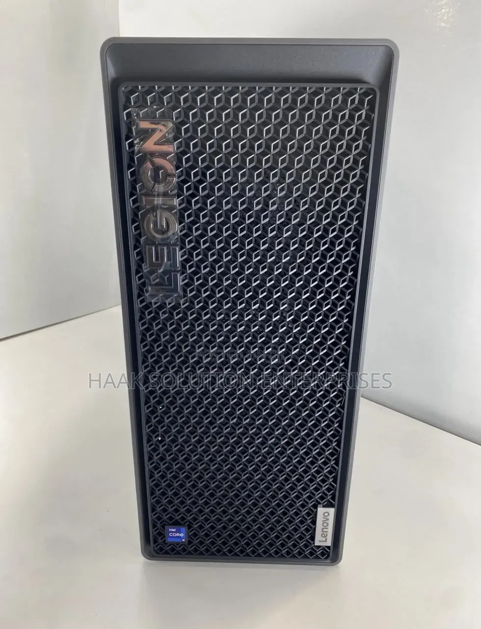 New Desktop Computer Lenovo Legion T7 32GB Intel Core i9 SSD 1T