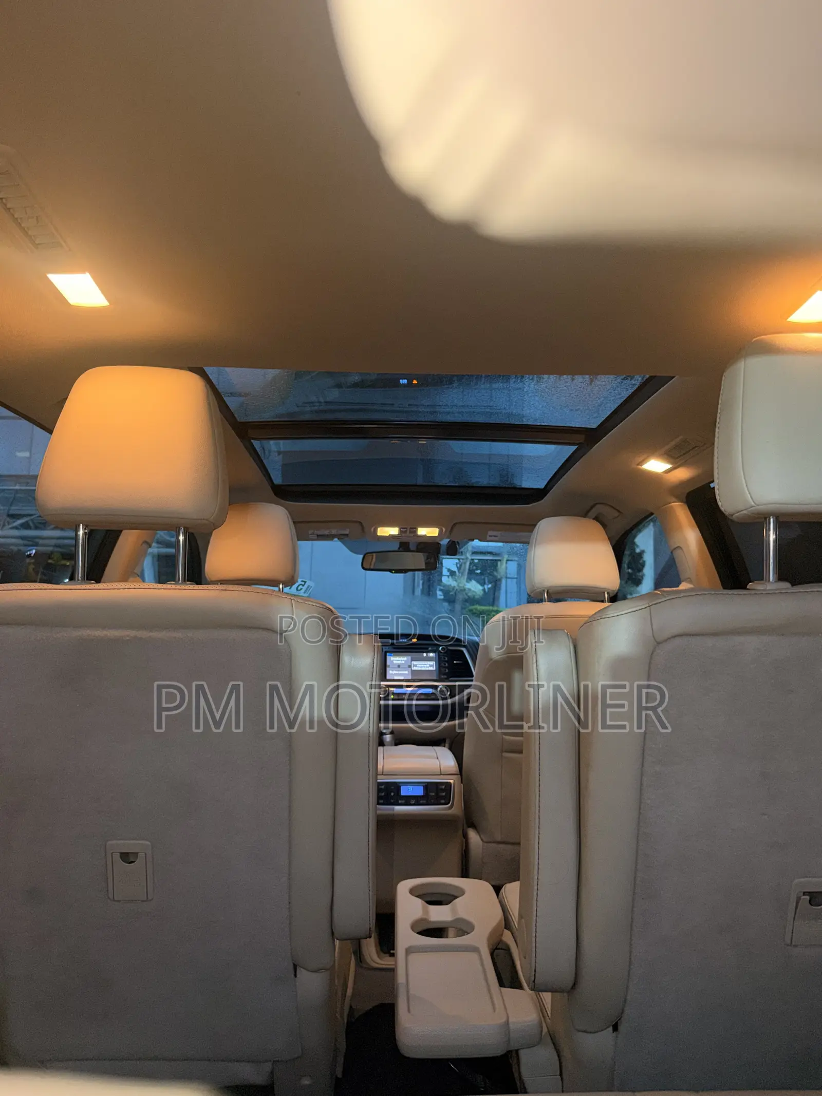 Toyota Highlander Limited Platinum 4dr SUV AWD (3.5L 6cyl 6A) 2015
