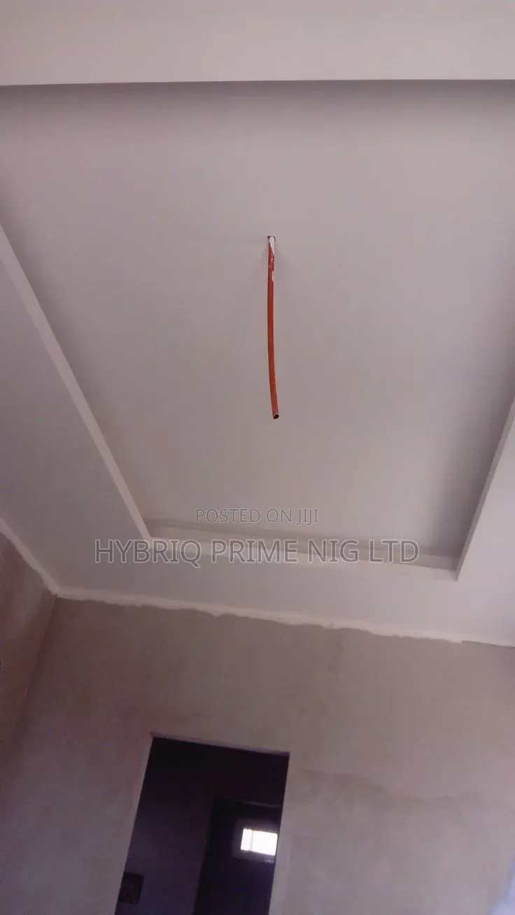 POP Ceiling With LED Lighting