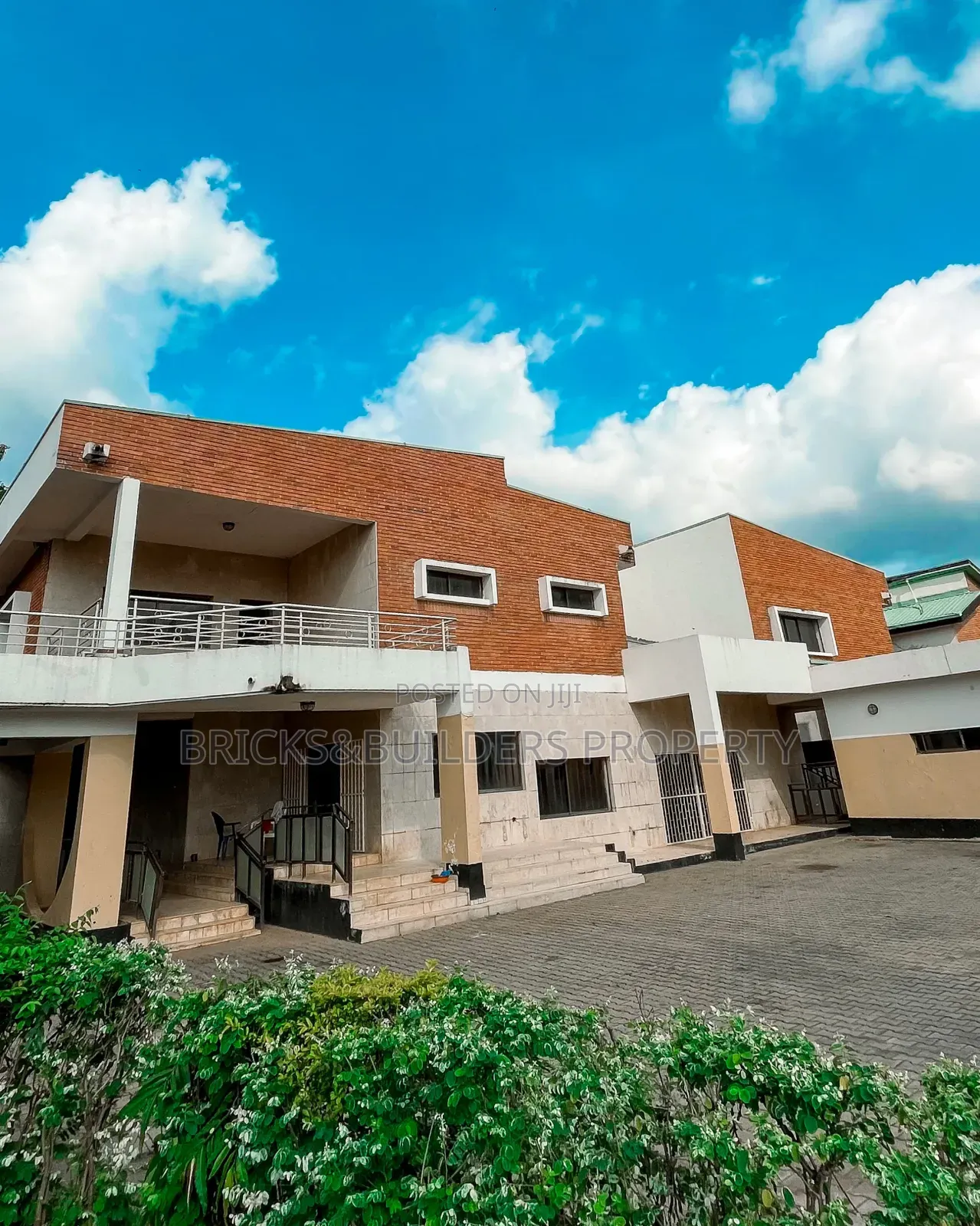 6bdrm Mansion in Central Business District for sale