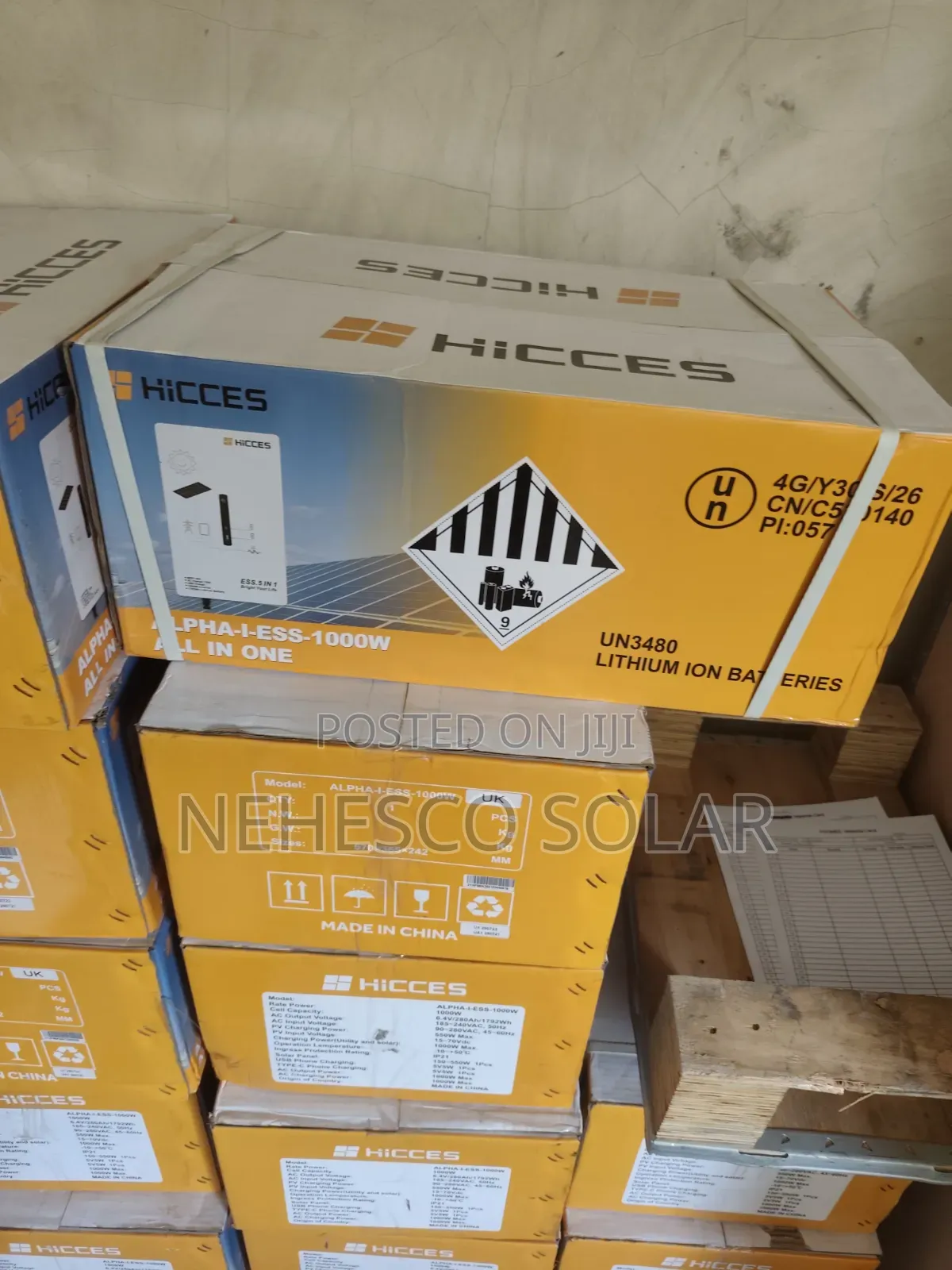 2Kwh Hisces Lithium Solar Power Station With 1000W Inverter