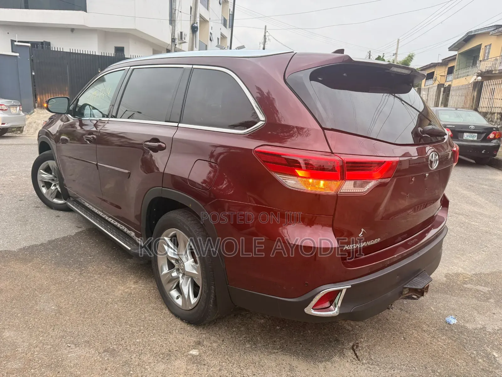Toyota Highlander Limited Platinum 4dr SUV AWD (3.5L 6cyl 6A) 2015