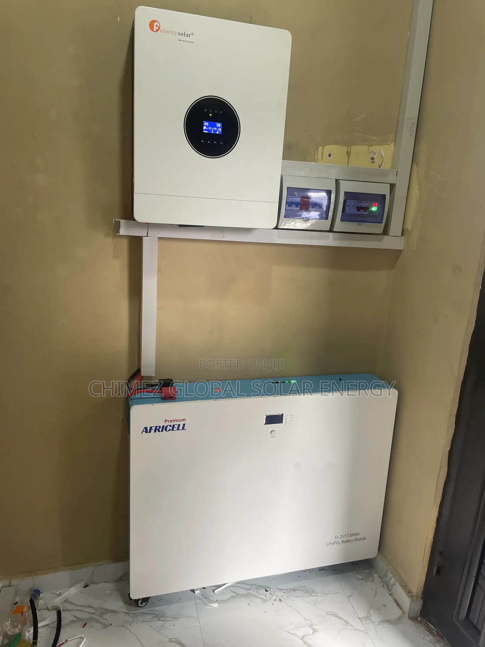 12 Kva Hybrid Inverter + 17.5kwh Battery +650 Watt Solar Panels