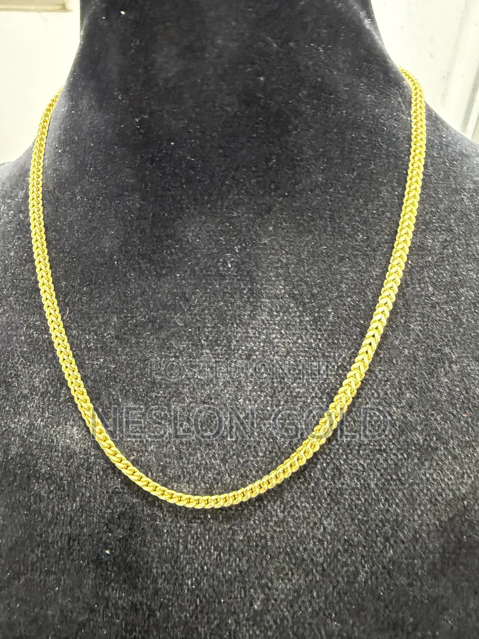ITALY 750 Certified 18karat Gold Franco Design