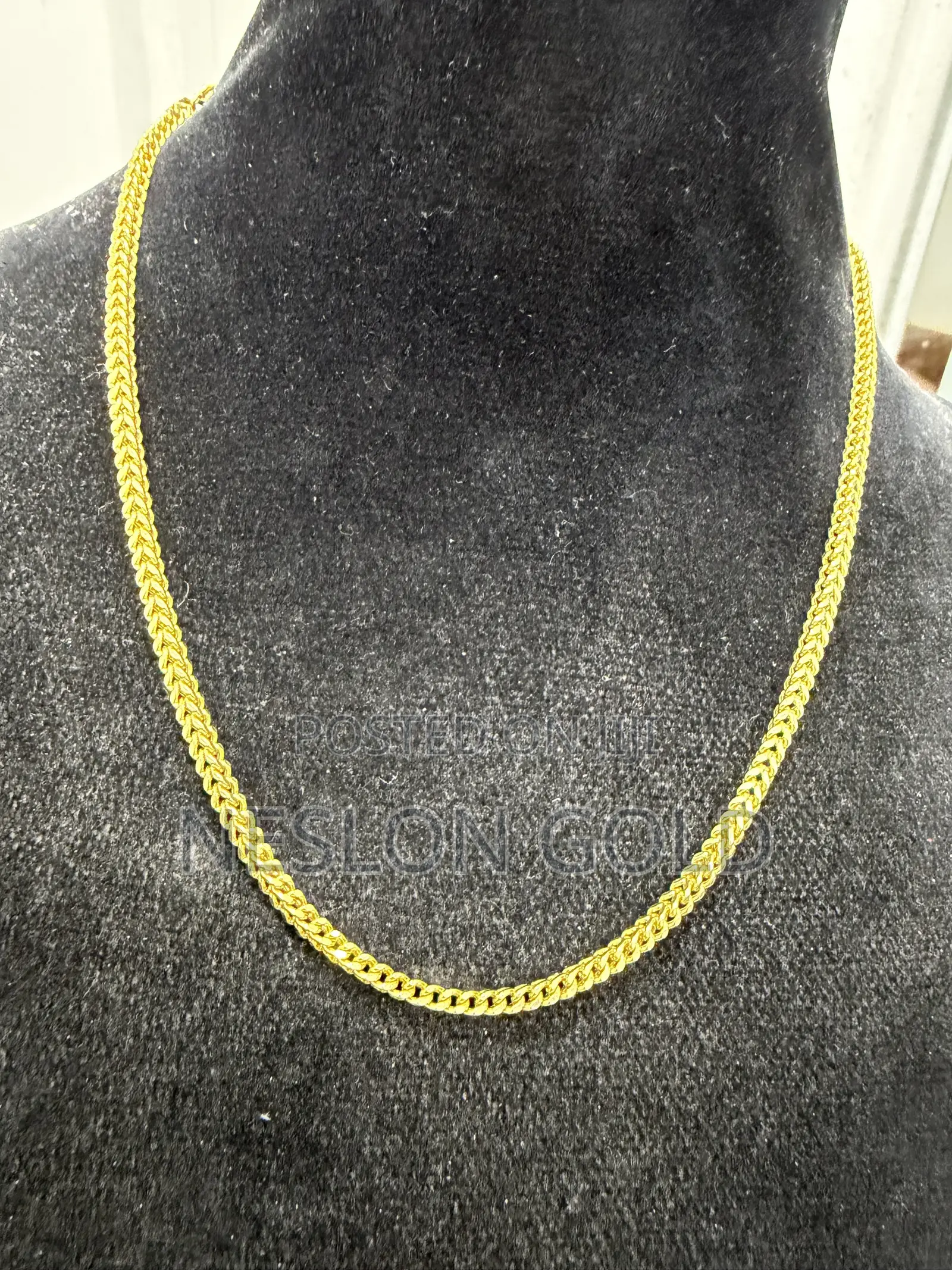 ITALY 750 Certified 18karat Gold Franco Design