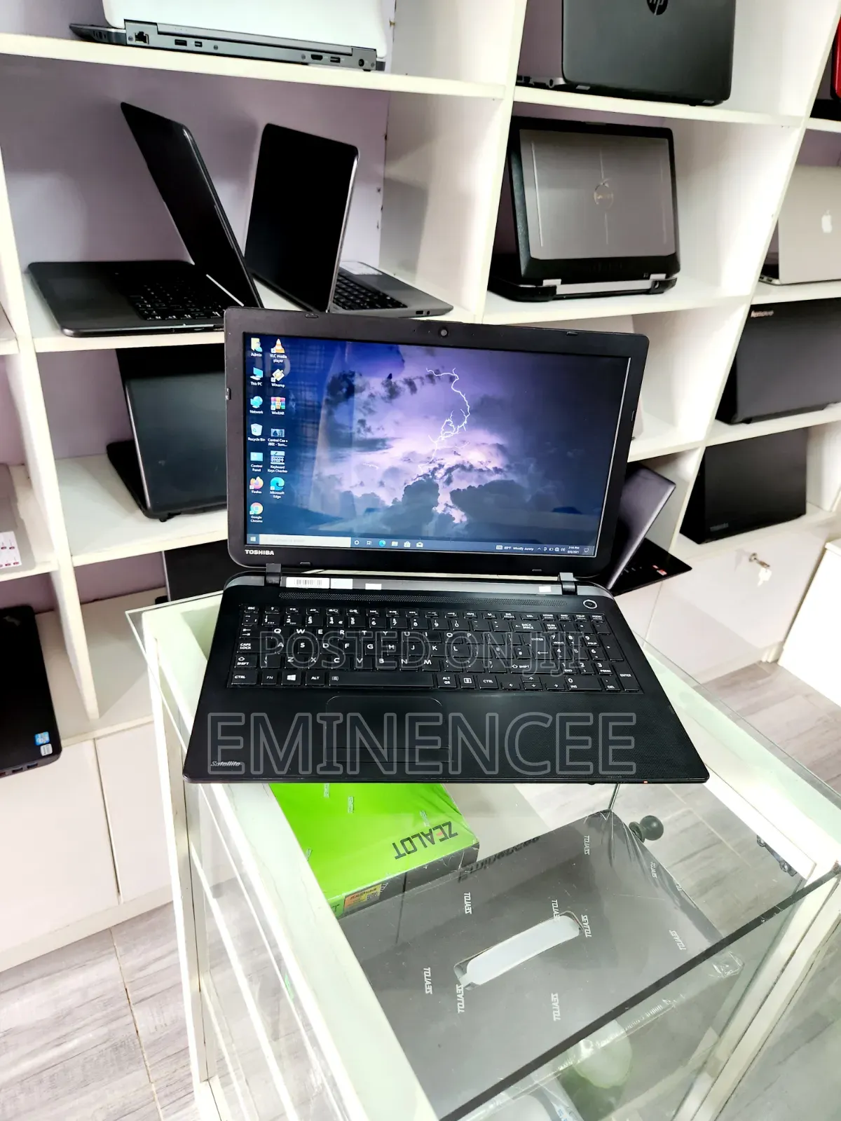 Laptop Toshiba Satellite C50 8GB Intel Celeron HDD 500GB