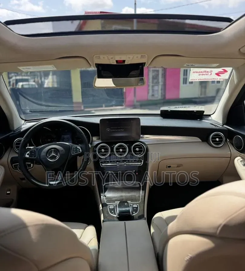 Mercedes-Benz GLC-Class 2016 Blue