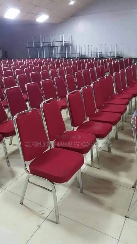 Luxury Banquet Chair