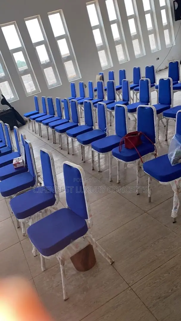 Luxury Banquet Chair