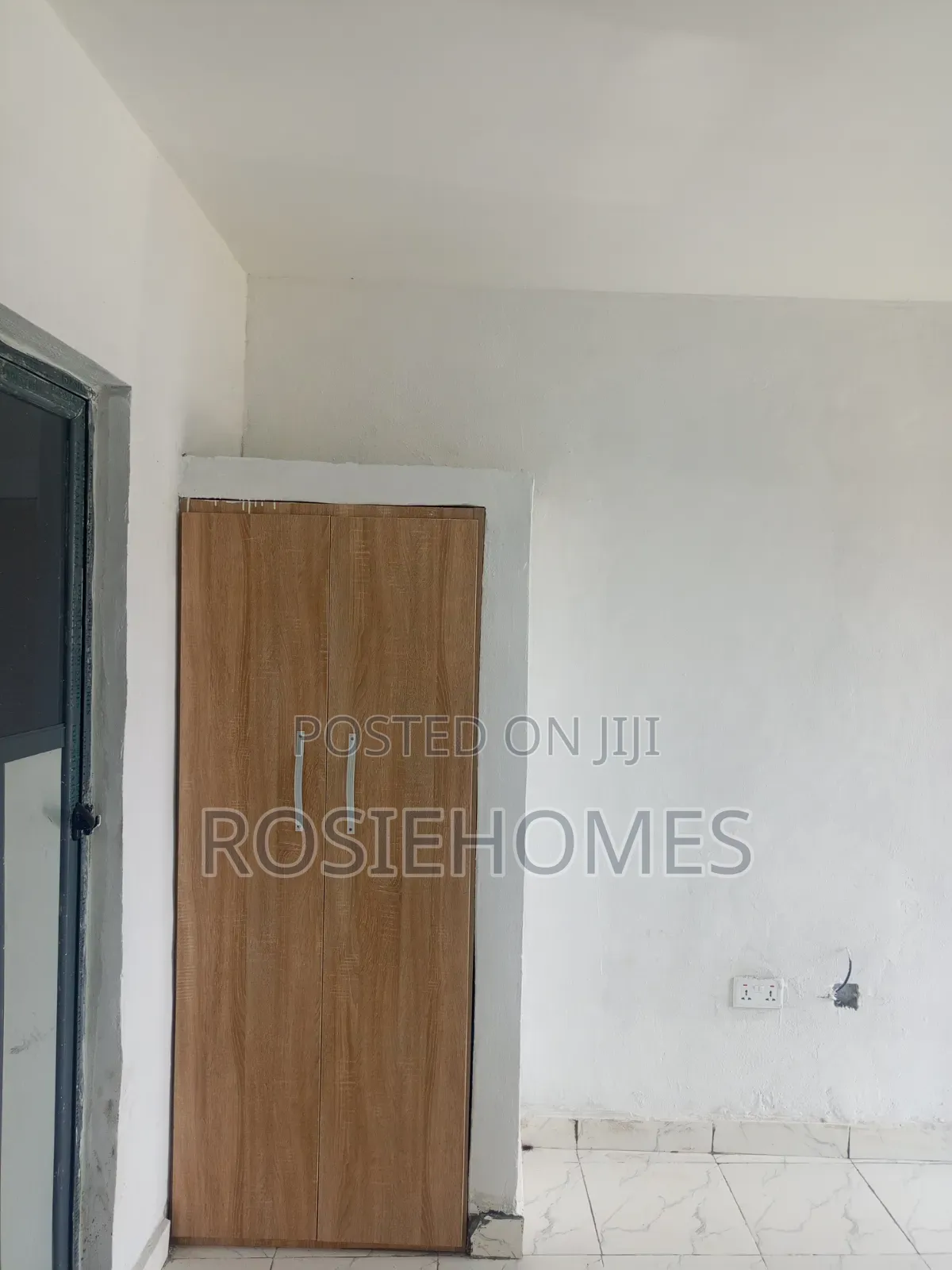 1bdrm House in With Solar Power,, Elemoro for rent