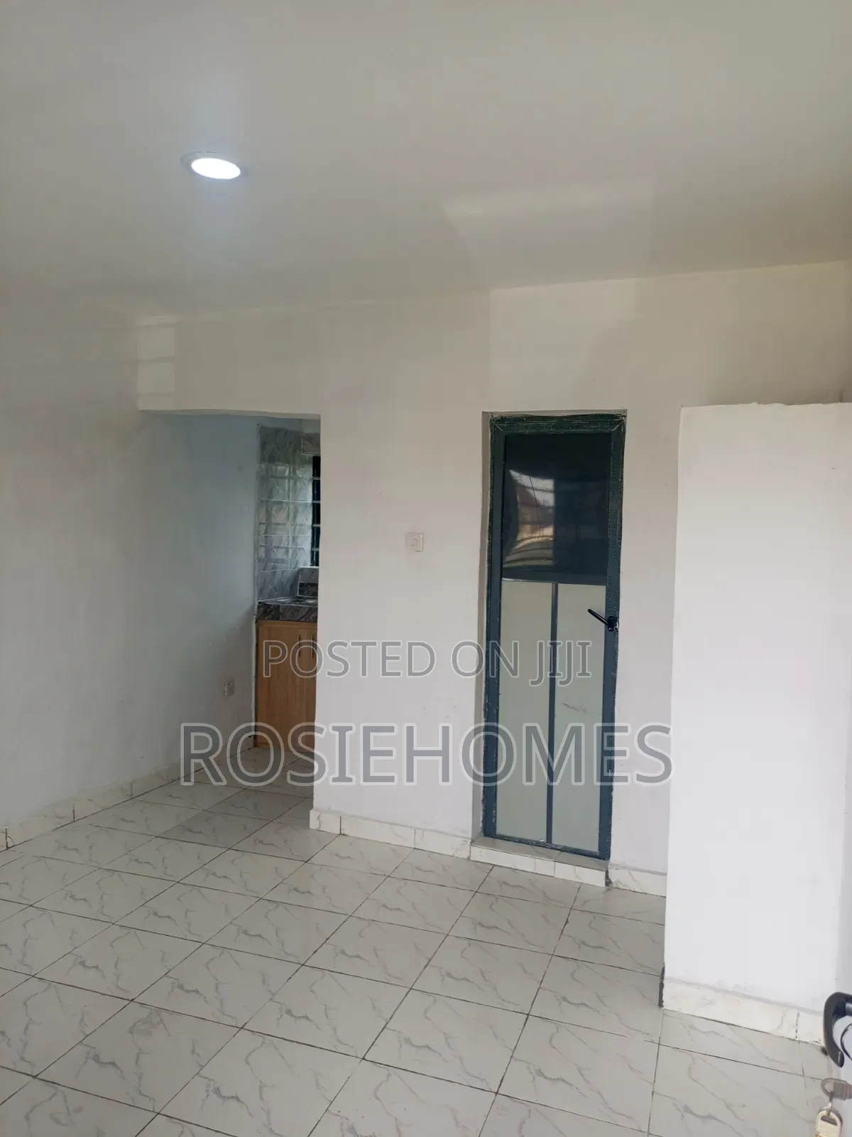 1bdrm House in With Solar Power,, Elemoro for rent