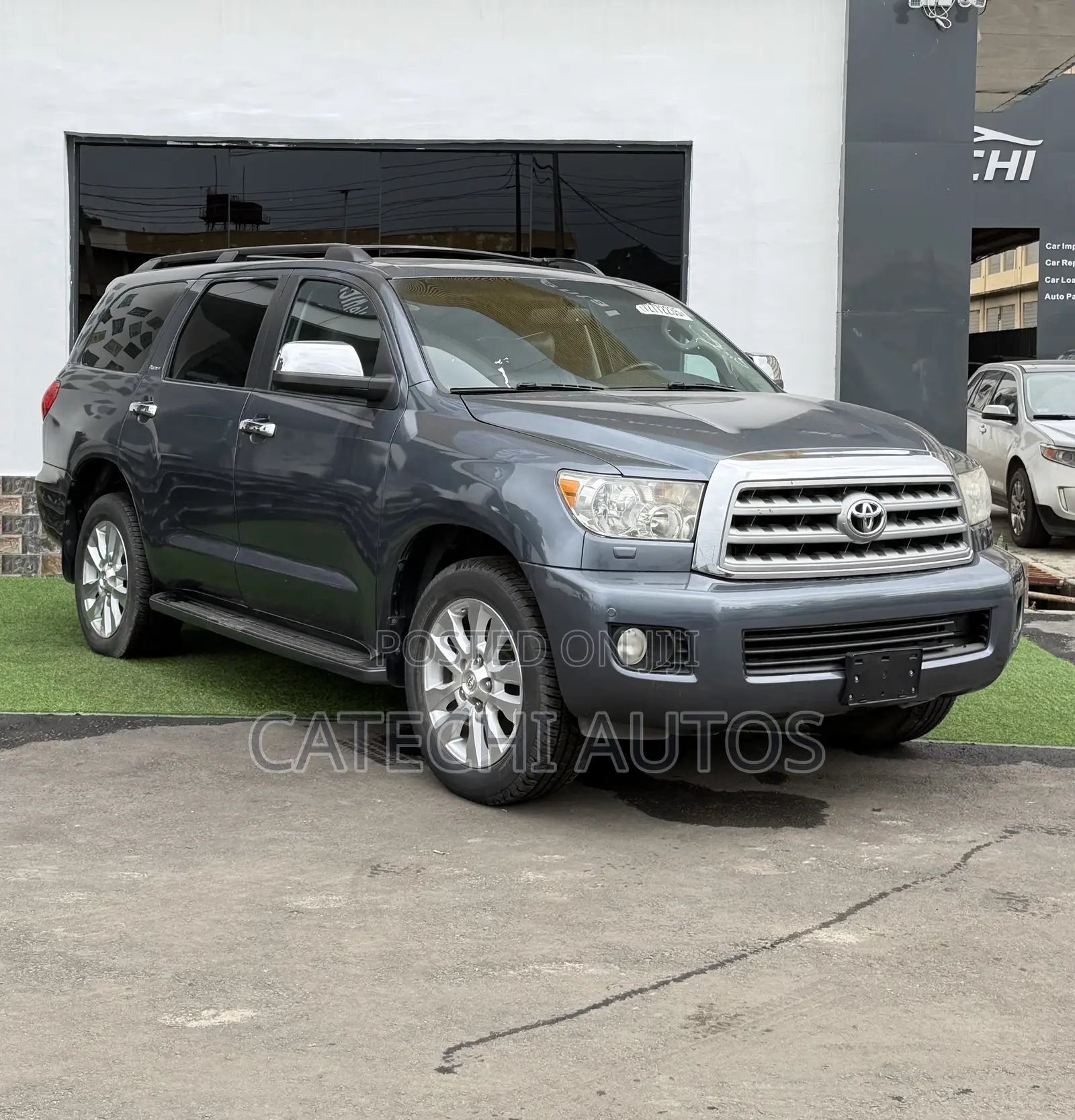 Toyota Sequoia 2013 Blue