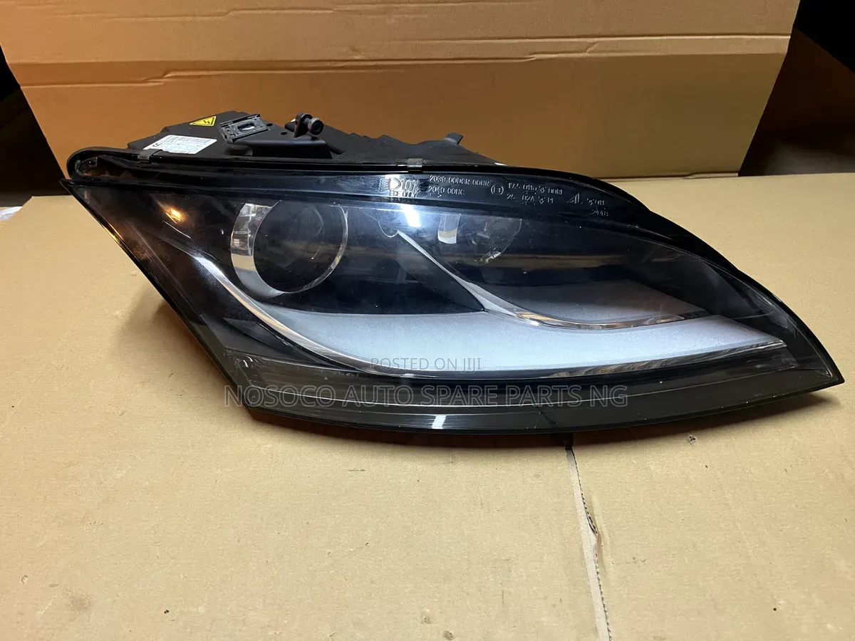 Front and Back Head Light Audi TT 2008 2010