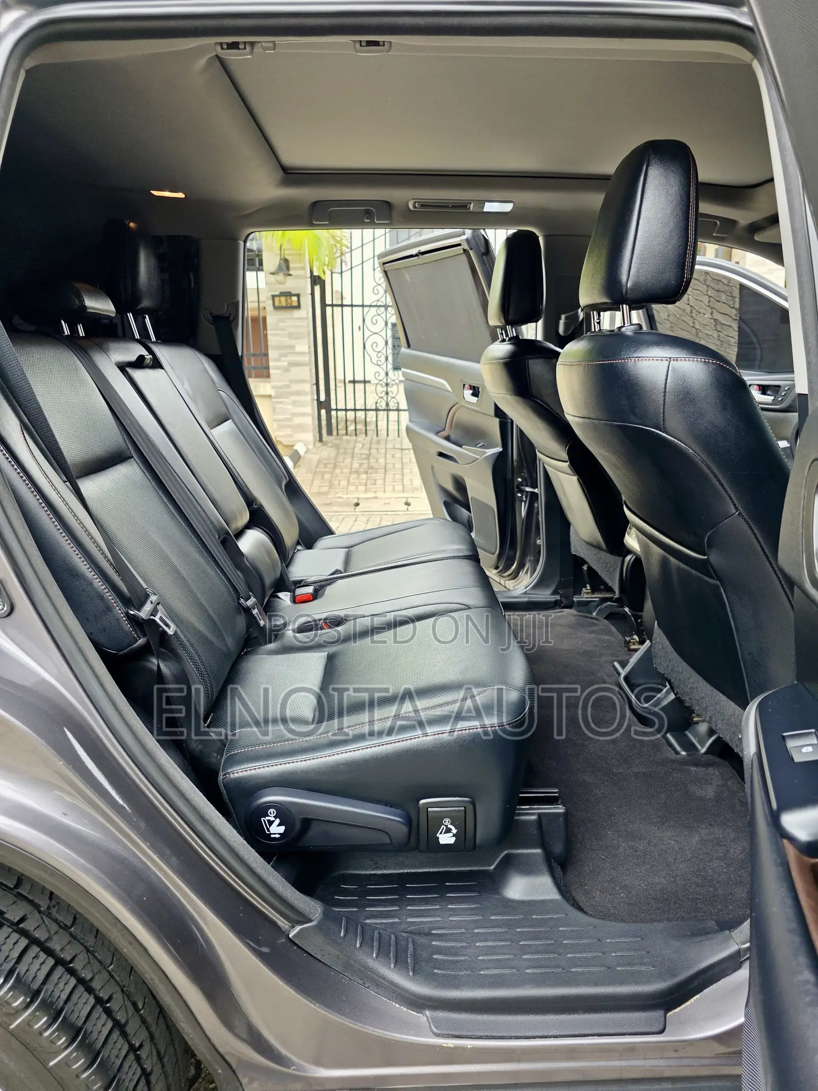Toyota Highlander Limited Platinum 4x4 V6 (3.5L 6cyl 8A) 2018 Gray