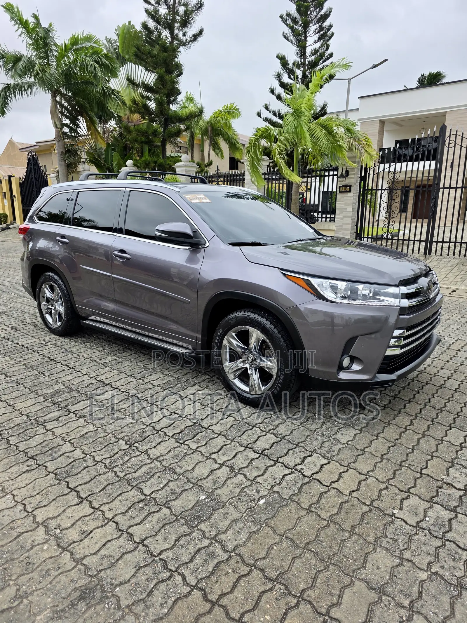 Toyota Highlander Limited Platinum 4x4 V6 (3.5L 6cyl 8A) 2018 Gray