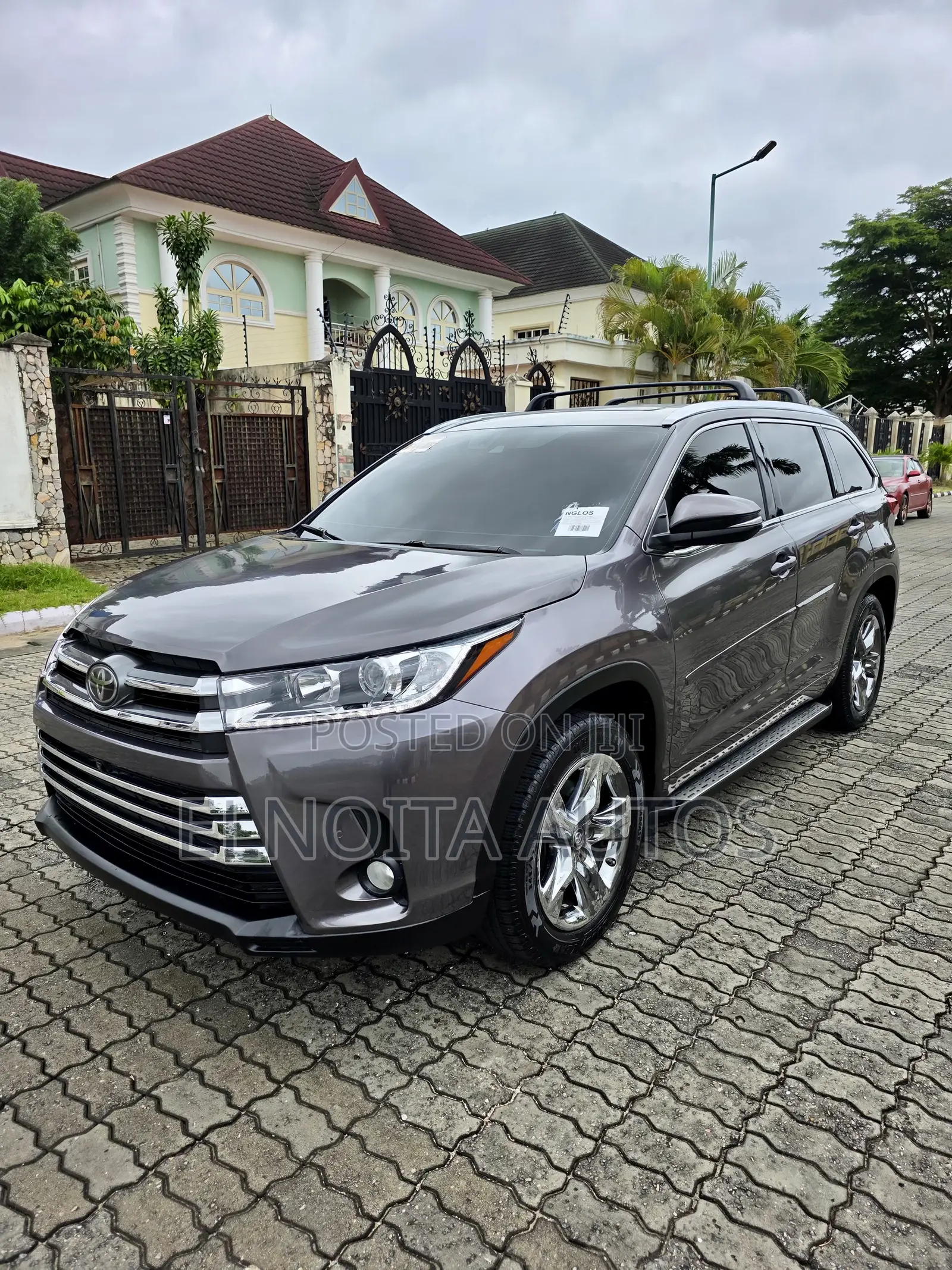 Toyota Highlander Limited Platinum 4x4 V6 (3.5L 6cyl 8A) 2018 Gray