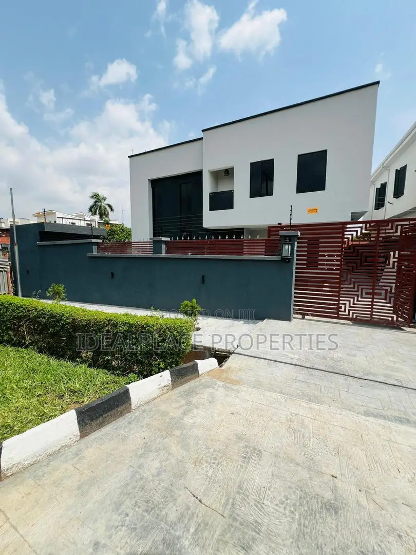 4bdrm Duplex in Adeniyi Jones for sale